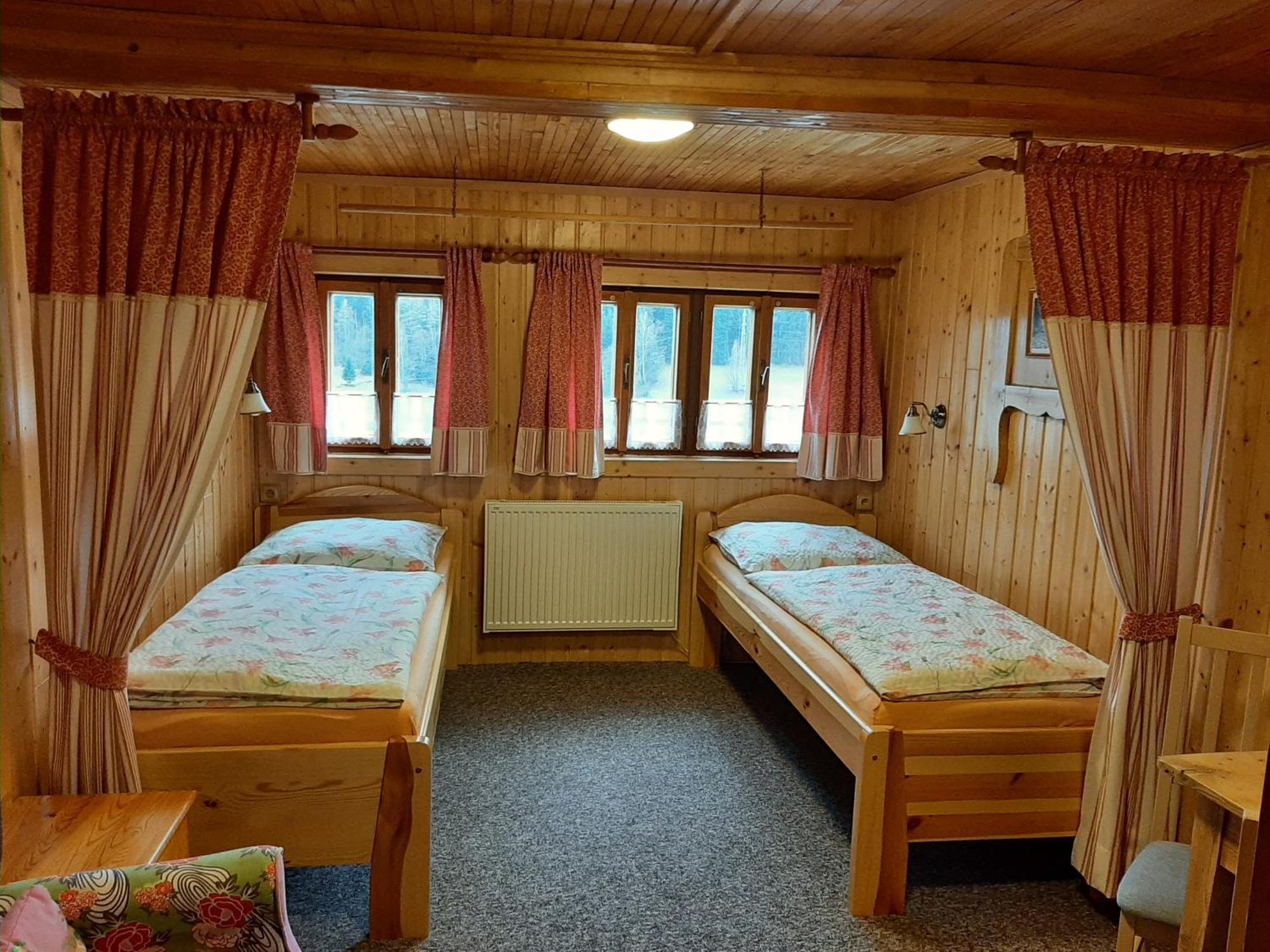 Bouda Na Ceste Pec pod Snezkou Bagian luar foto