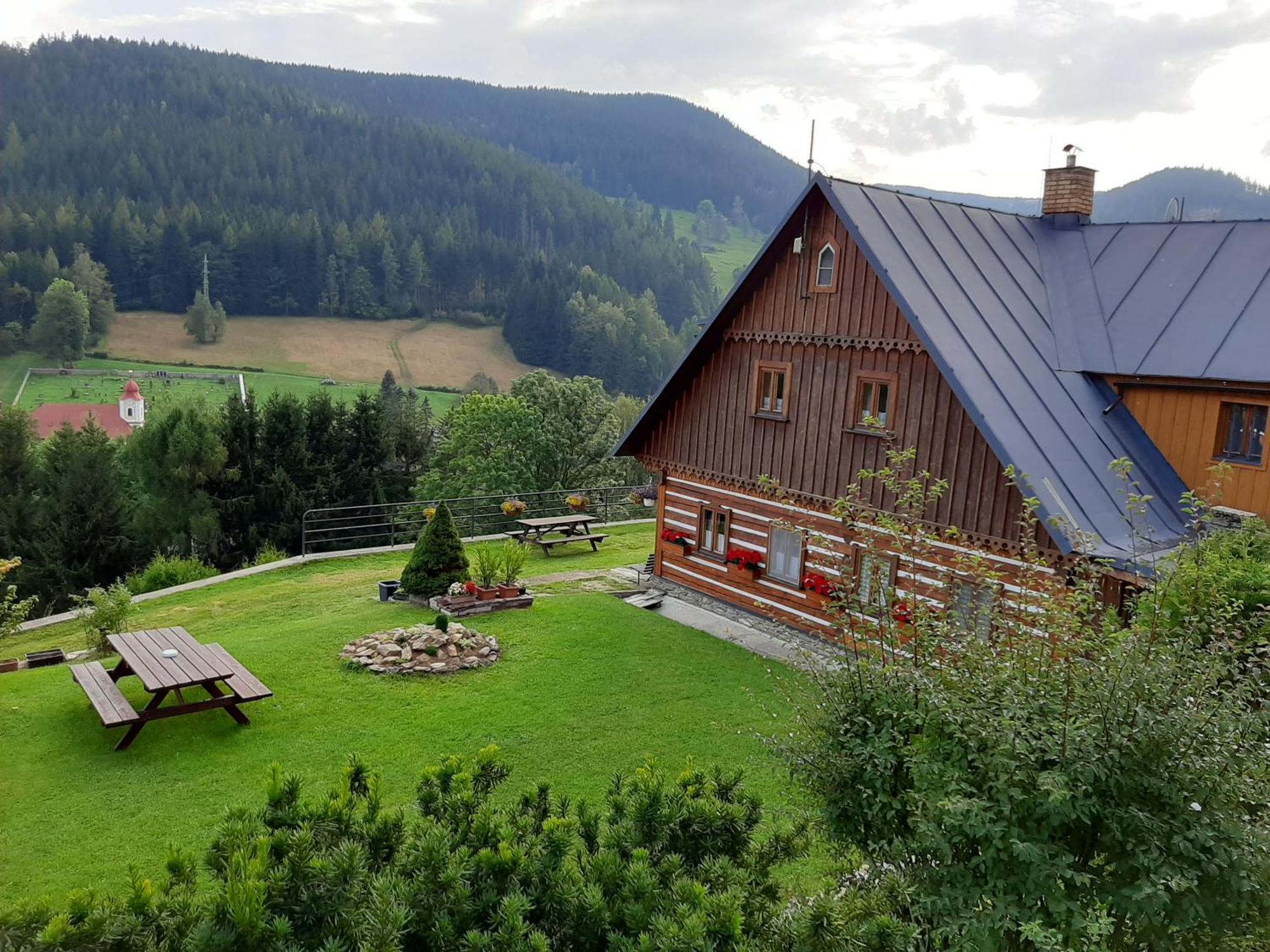 Bouda Na Ceste Pec pod Snezkou Bagian luar foto